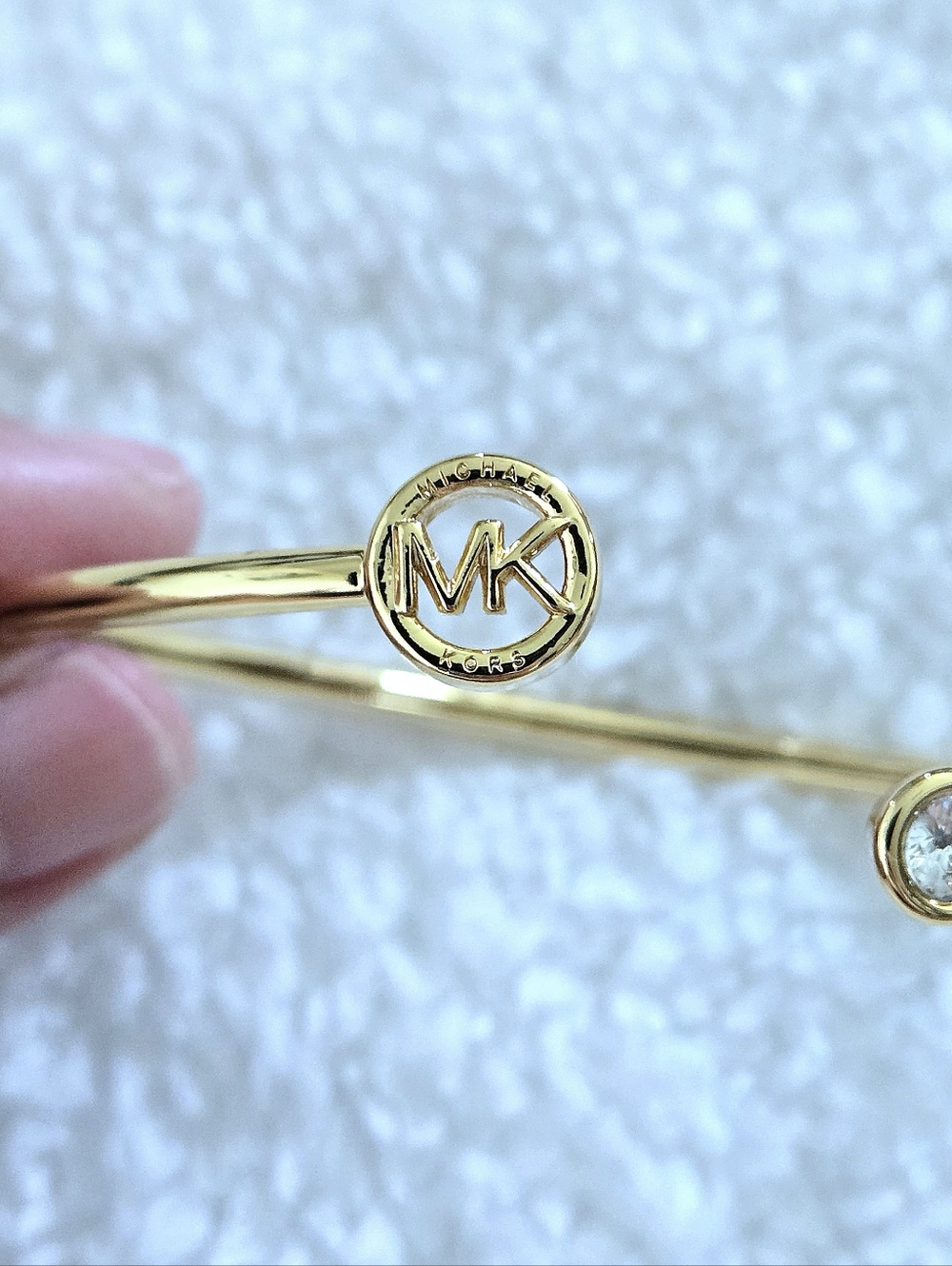 Michael Kors Thin Gold💛 Bracelet with Logo Medallion and Clear Crystal Accents - Picture 8 of 16
